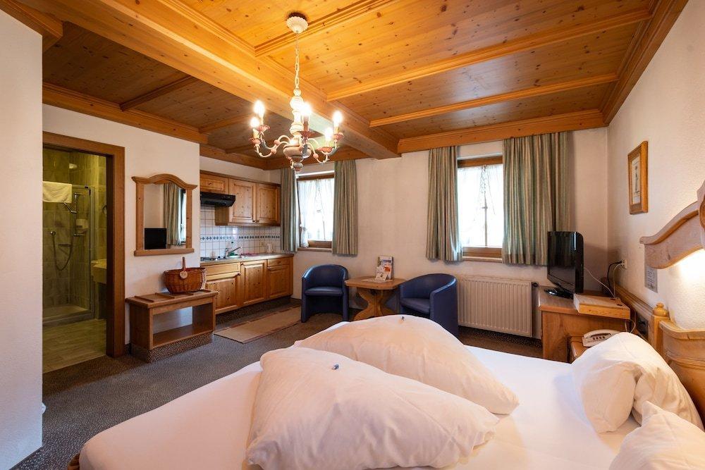 Hotel Hochfilzer เอลล์เมา ภายนอก รูปภาพ