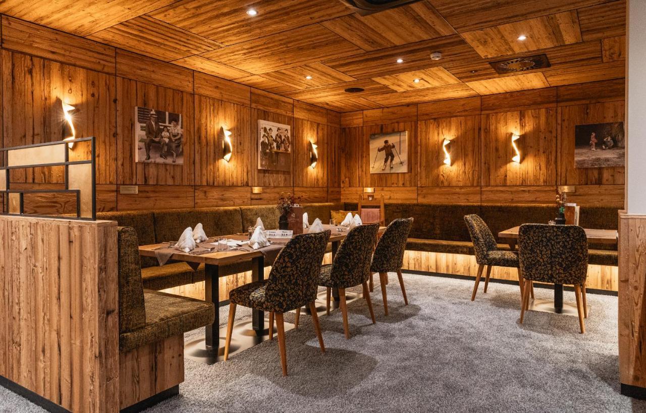 Hotel Hochfilzer เอลล์เมา ภายนอก รูปภาพ